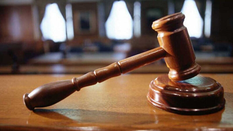 На Рівненщині двом чоловікам присудили 5 років ув’язнення за торгівлю гуманітарними автівками