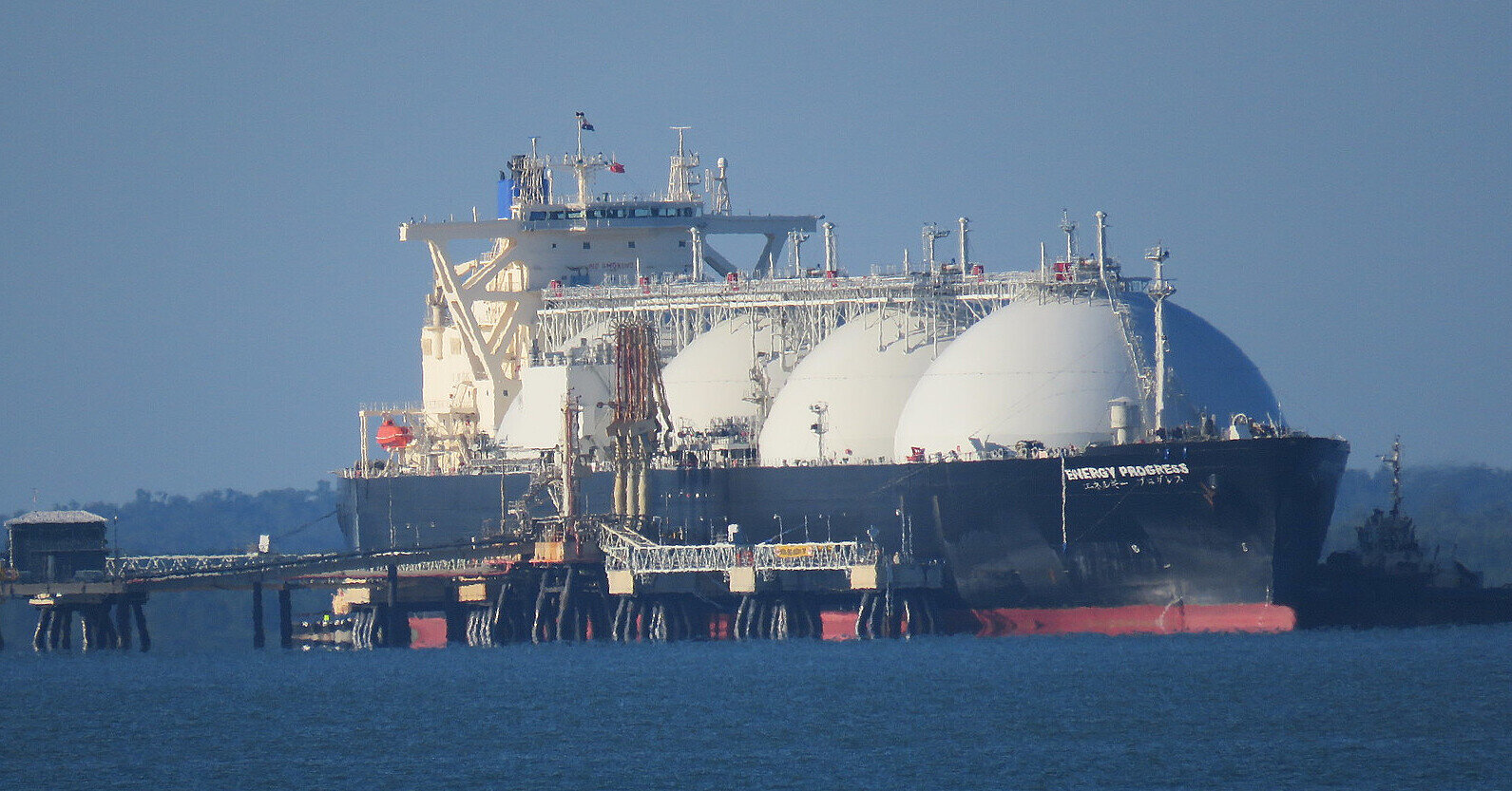 Три держави ЄС витратили на російський газ більше, ніж на підтримку Україні – доповідь