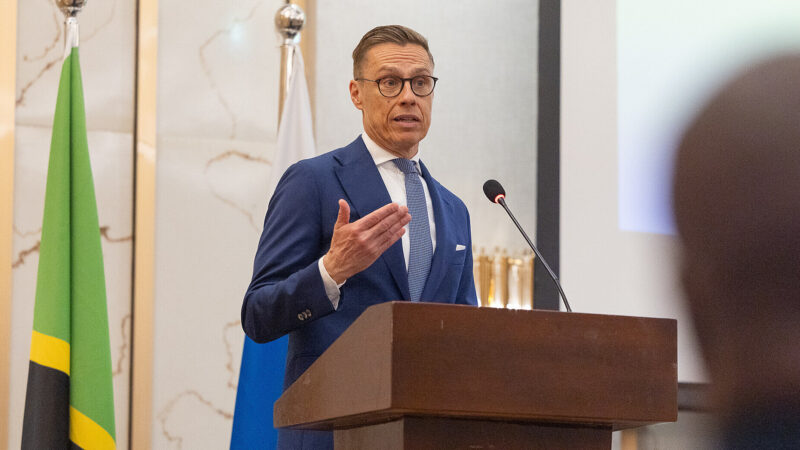 Президент Фінляндії: РФ зараз не зацікавлена ані в перемир’ї, ані у мирній угоді