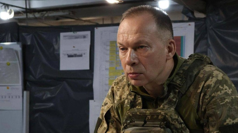 Сирський звільнив двох командувачів корпусів через втрати на Дніпропетровщині та Запоріжжі