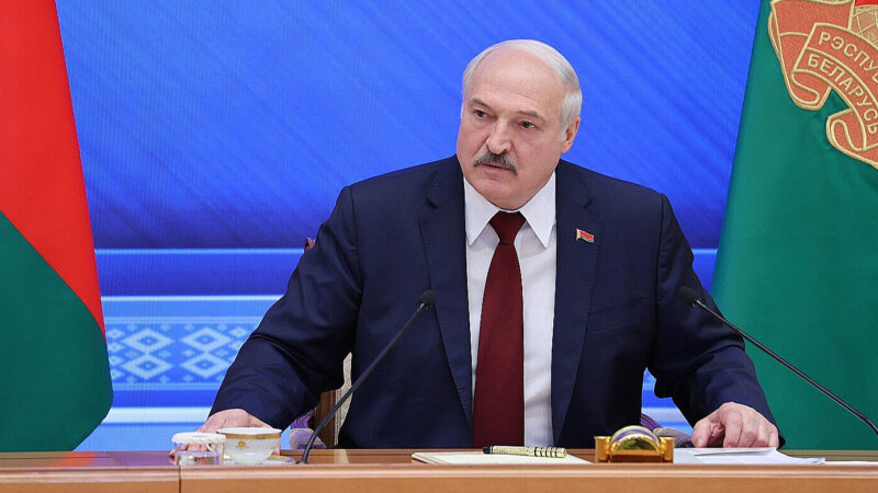 Лукашенко помилував ще 25 ув’язнених
