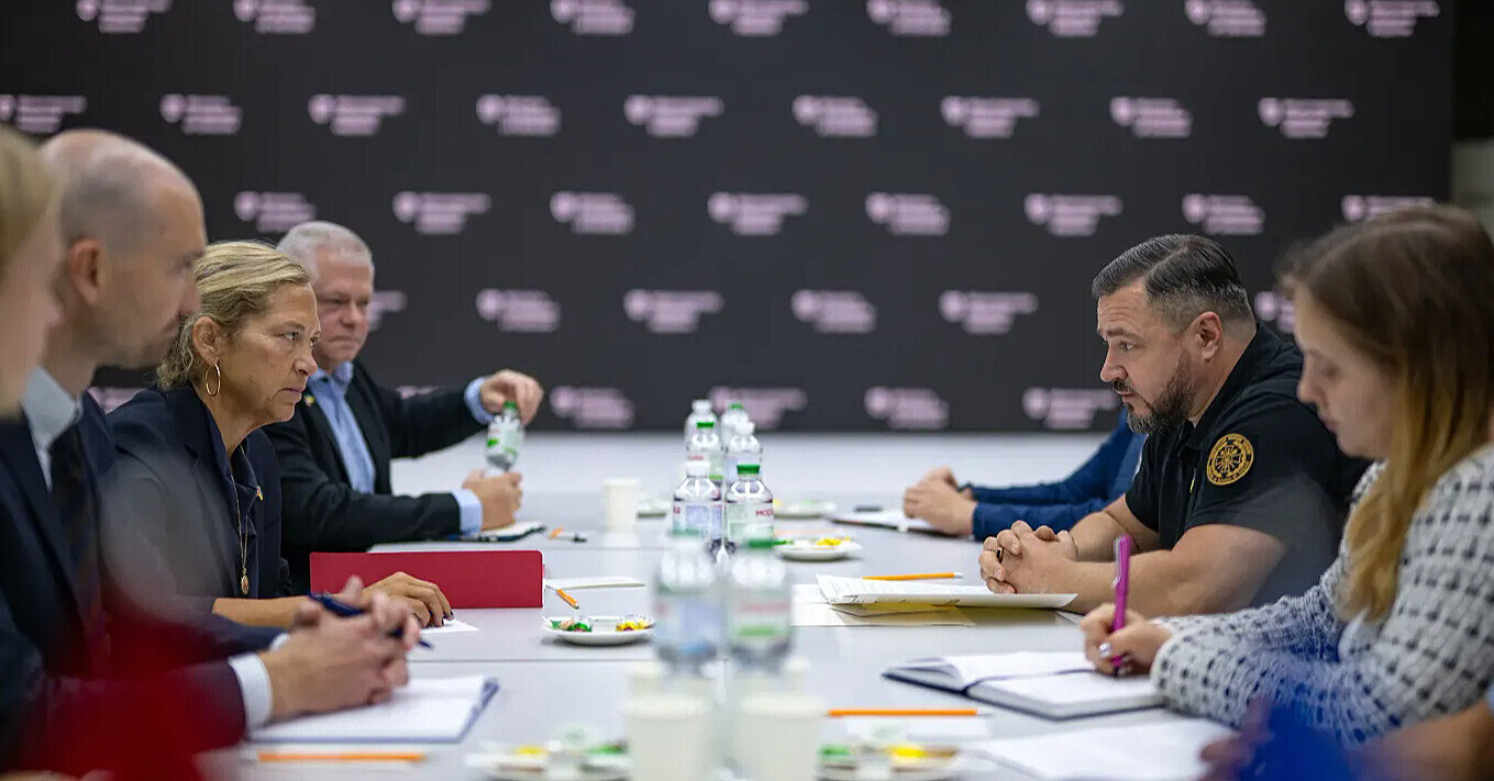 Данська оборонна авіаційна компанія відкриває представництво в Україні
