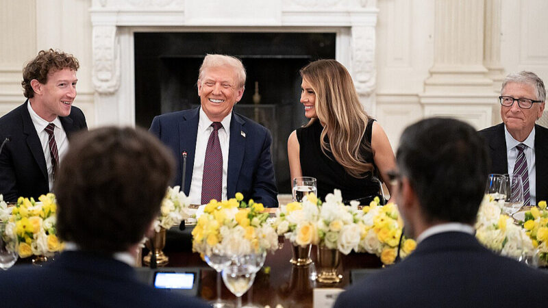 FT: Цукерберг та Альтман зближуються з Трампом після його розриву з Маском