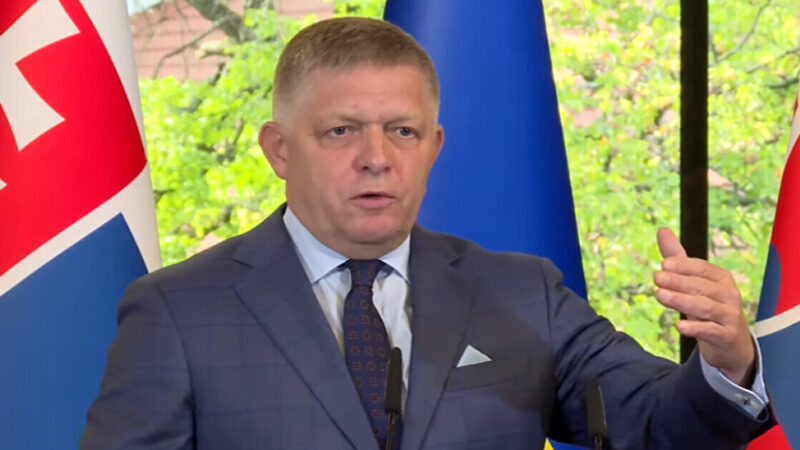 Фіцо пояснив Зеленському свою антиукраїнську політику