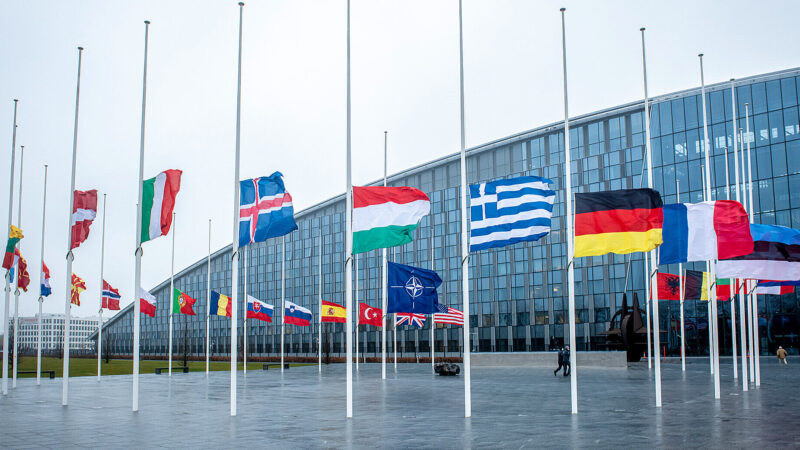 У НАТО немає єдності, як реагувати на порушення повітряного простору РФ – ЗМІ
