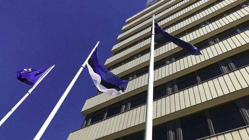 Естонія ініціювала консультації НАТО після інциденту з винищувачами РФ