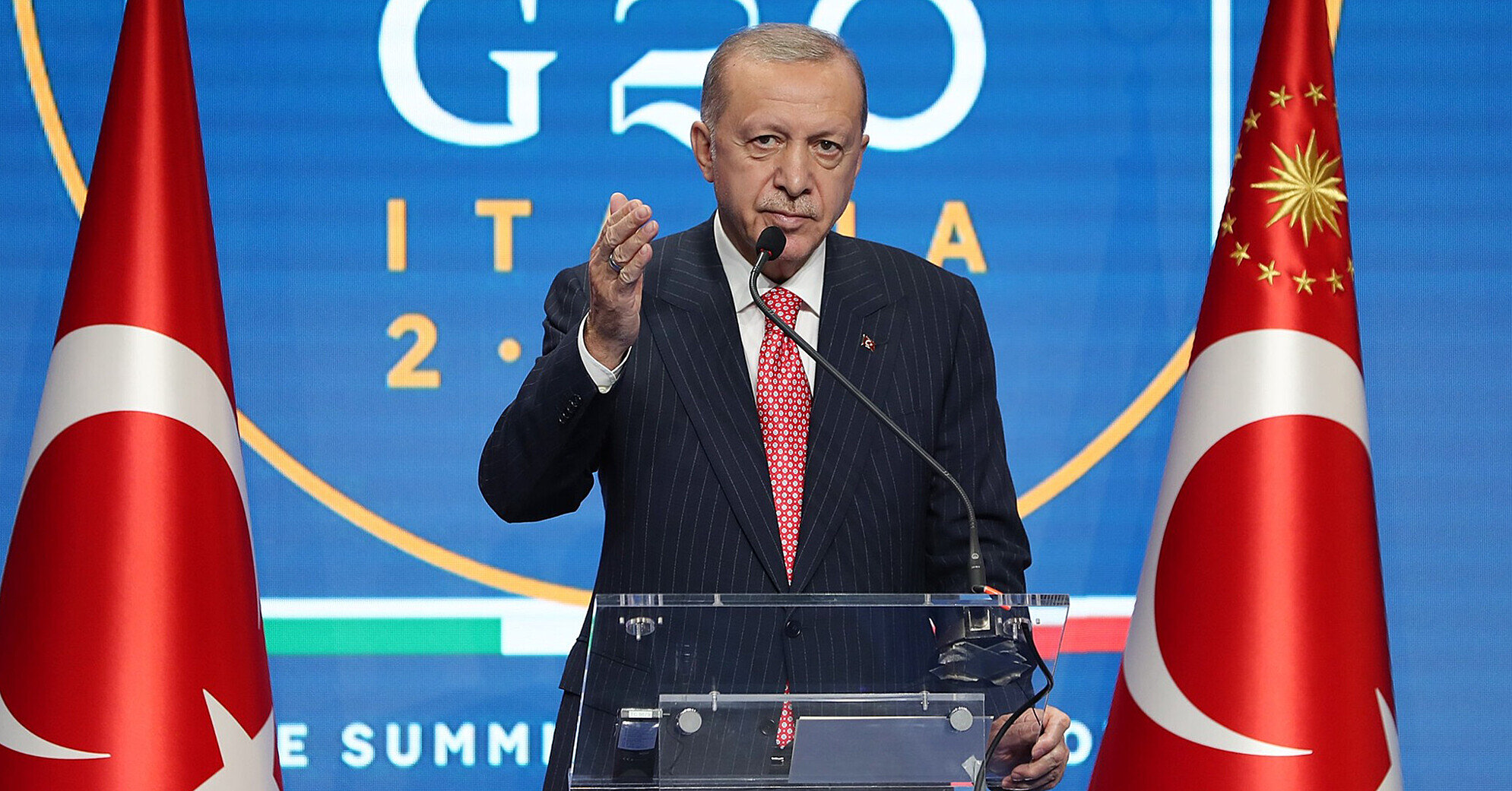 Трамп розглядає Ердогана на роль мирного посередника між РФ та Україною – WP