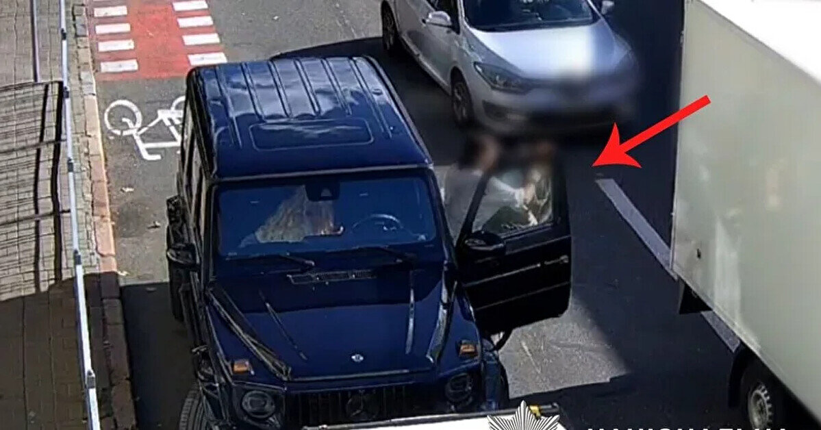 У Києві затримали водія Mercedes, який жорстоко побив велосипедиста