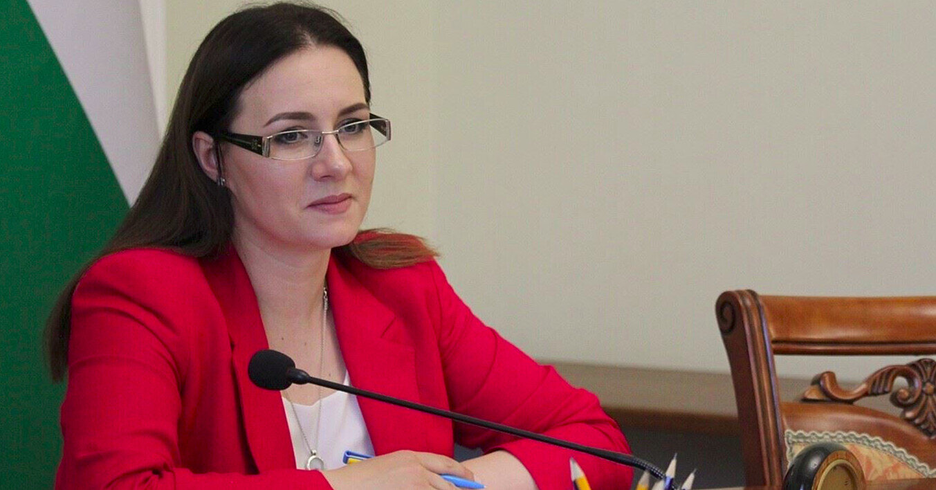 Уряд роздасть по 20 тисяч гривень за опалення будинків дровами