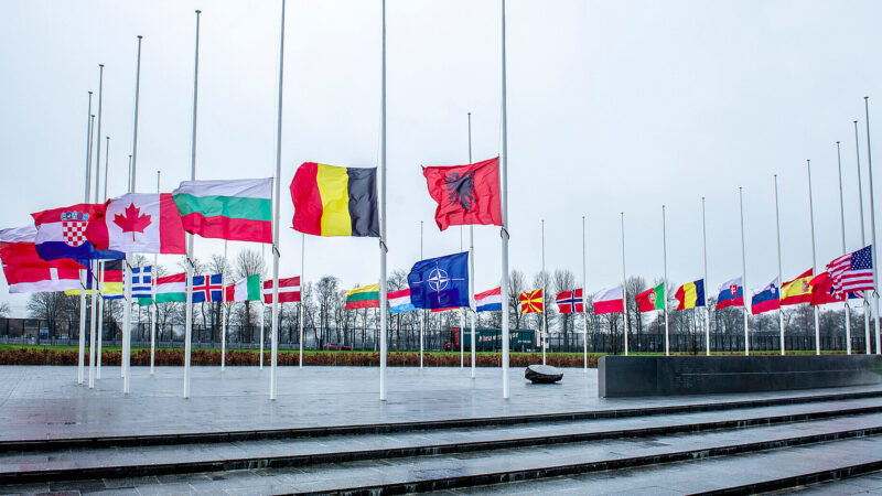 ЗМІ: НАТО готується розгорнути ударну бригаду біля кордону з Росією
