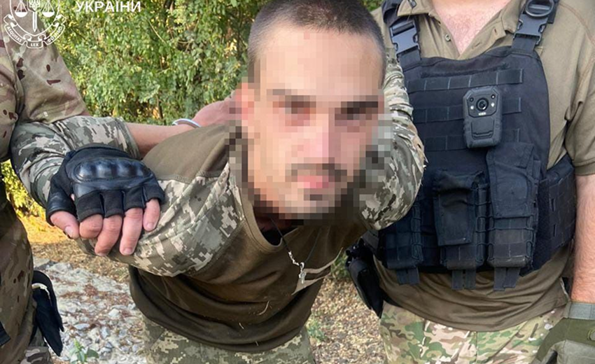 Замах на подвійне вбивство, дезертирство та зберігання боєприпасів: на Дніпропетровщині засудили військовослужбовця