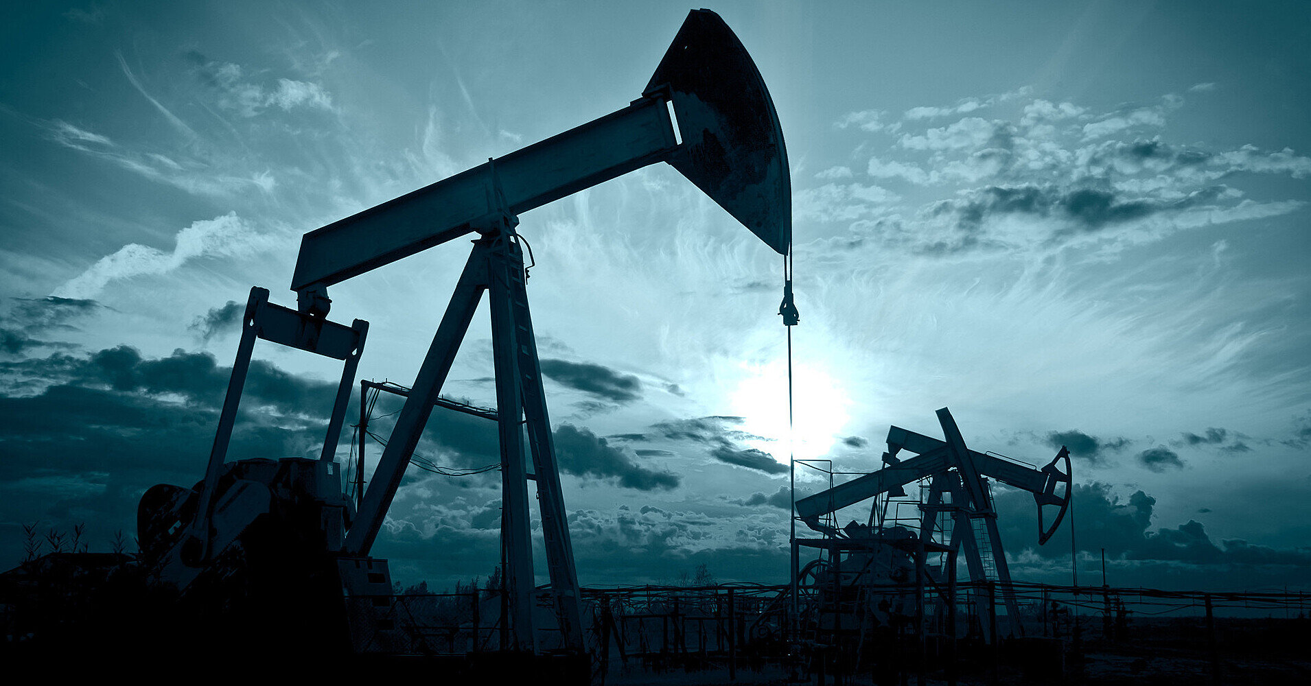 Ціни на нафту і газ продовжать знижуватися: у МВФ назвали причини і дали прогноз