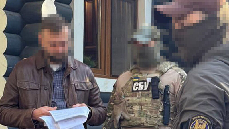 СБУ заявила про викриття посадовця МЗС України у “легалізації” росіян в країнах ЄC