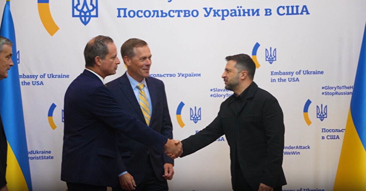 Зеленський у США зустрівся з делегацією виробника систем Patriot