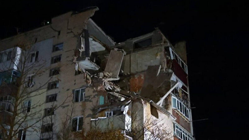 Вибух газу у Хмельницькому: під завалами може перебувати жінка