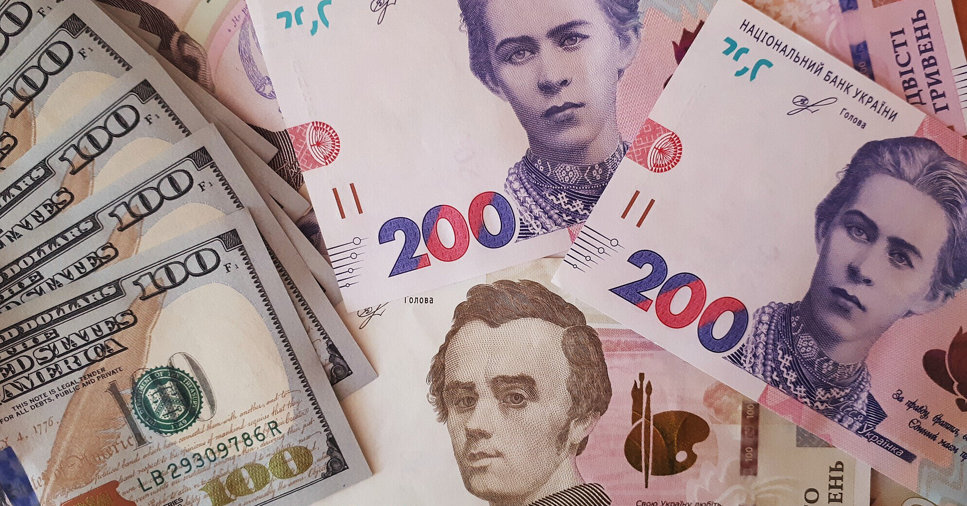 Український бізнес погіршив прогноз щодо девальвації гривні у 2026 році