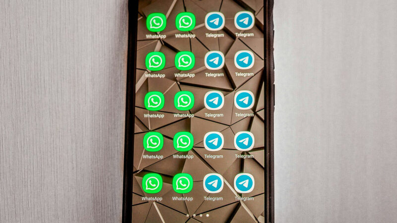 У Росії частково обмежили роботу Telegram та WhatsApp: як пояснюють