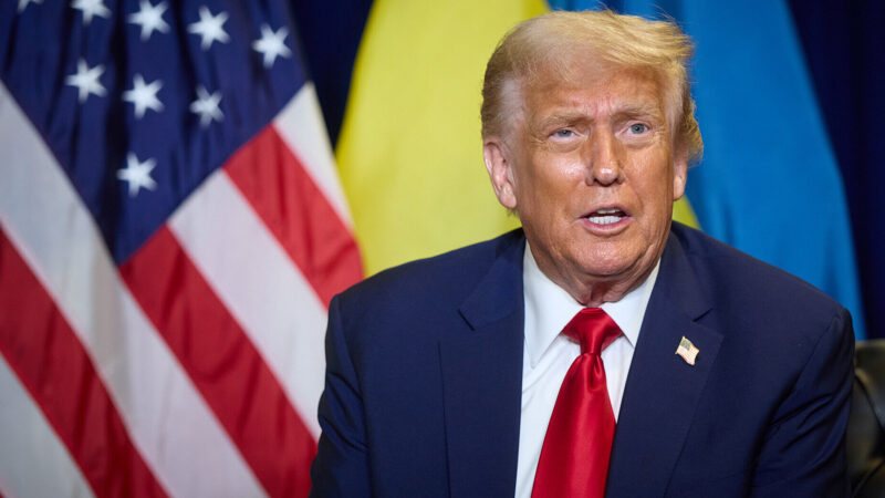 Трамп заявив про масштабне будівництво кораблів та підводних човнів