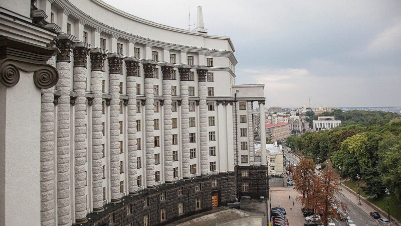 Уряд спростив оформлення документів для добровольців-іноземців