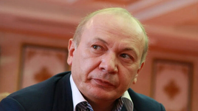 Суд заочно заарештував екснардепа Іванющенка, відомого як “Юра Єнакіївський”