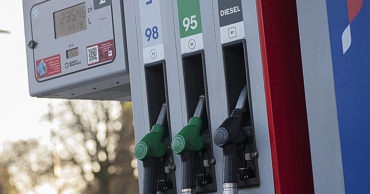 Дві мережі АЗС підвищили ціну дизпалива вперше за чотири місяці