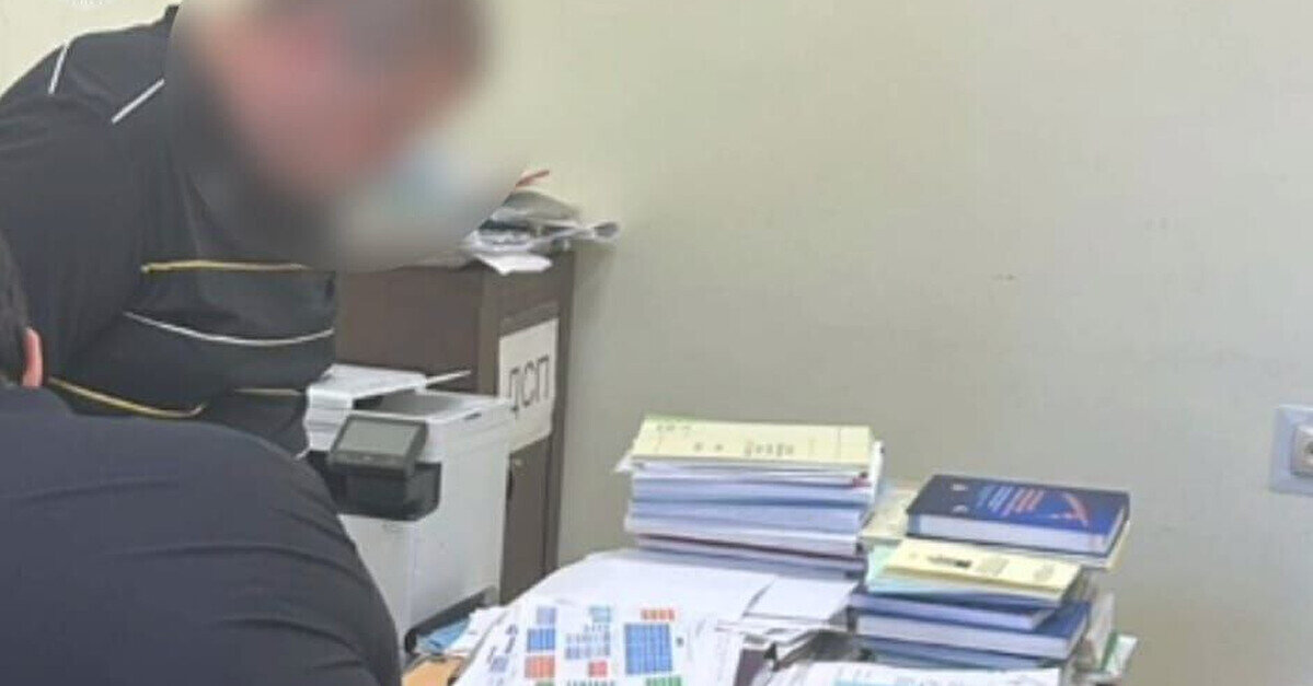 Викрито посадовців трьох вишів, які продавали місця в аспірантуру