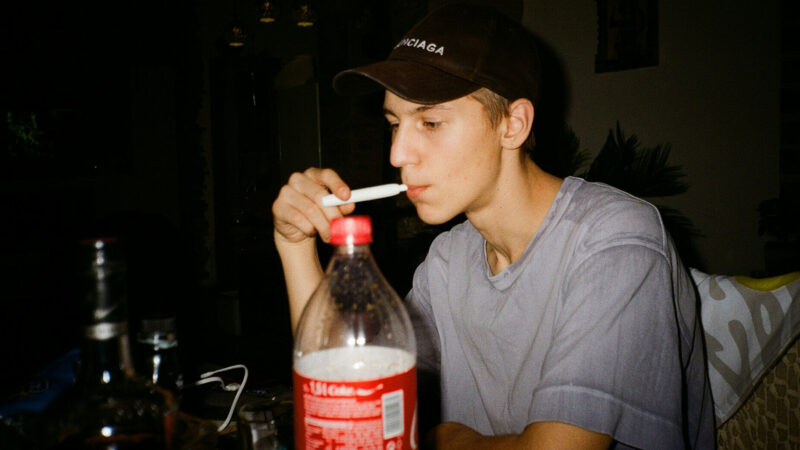 Тіньовий ринок електронних сигарет в Україні наближається до 100% – дослідження