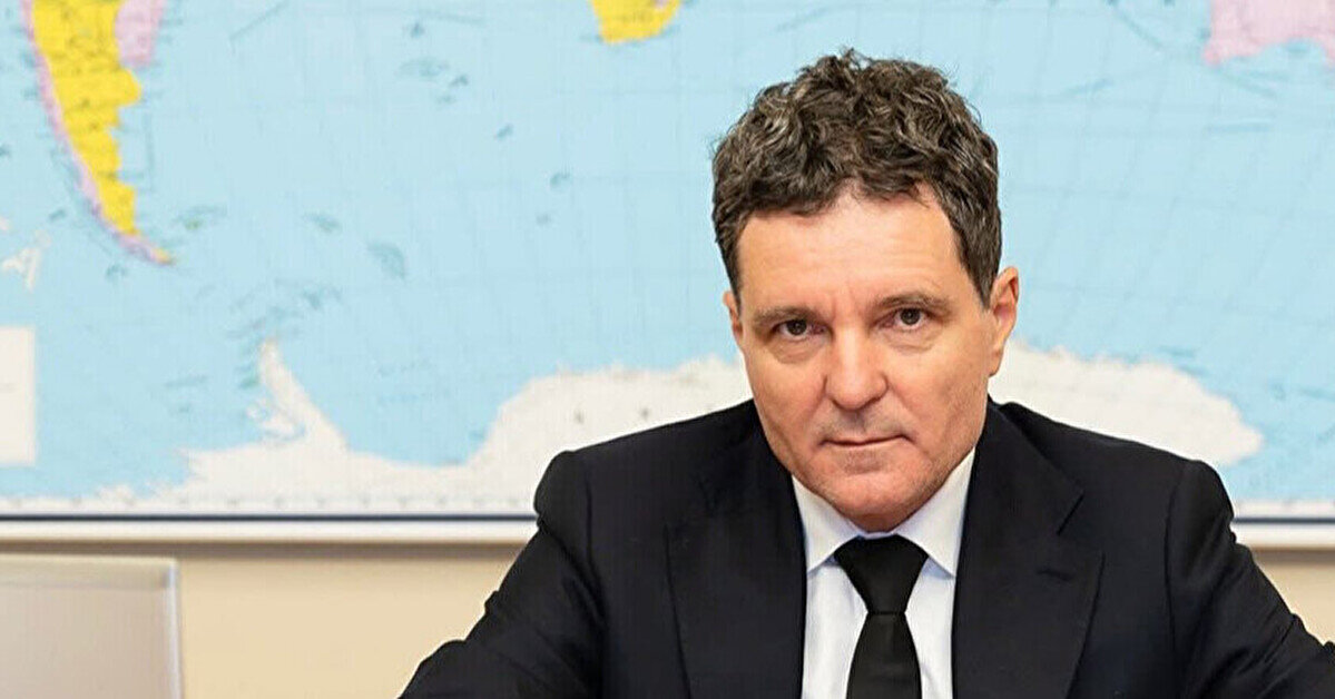 Президента Румунії освистали в Ясах з криками “Їдь в Україну”