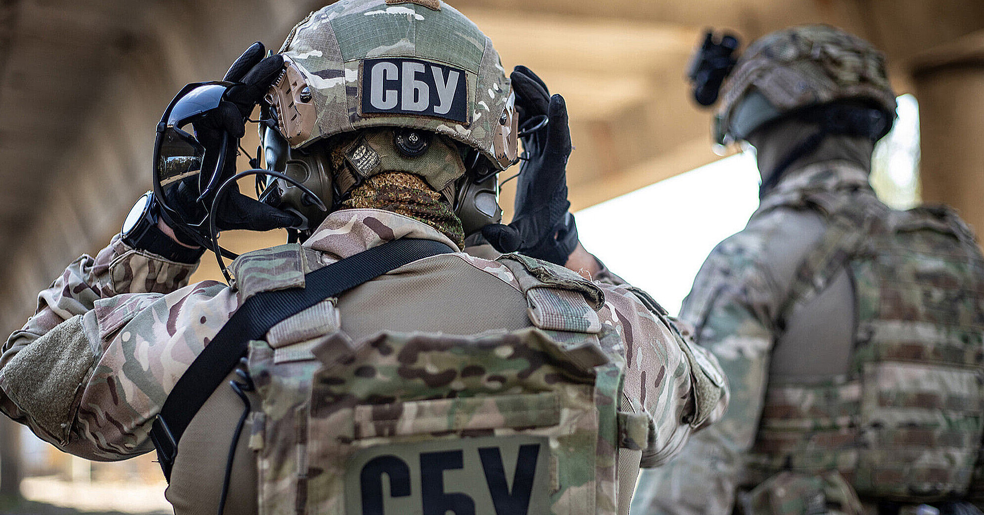 У Львові затримали паліїв відділення пошти за “вказівкою СБУ”