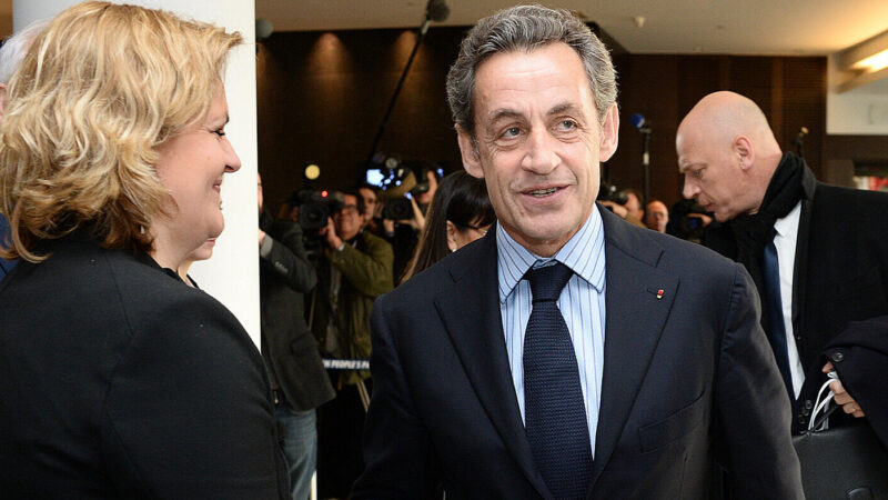 У Франції суд дозволив звільнити Саркозі з в’язниці до розгляду апелляції