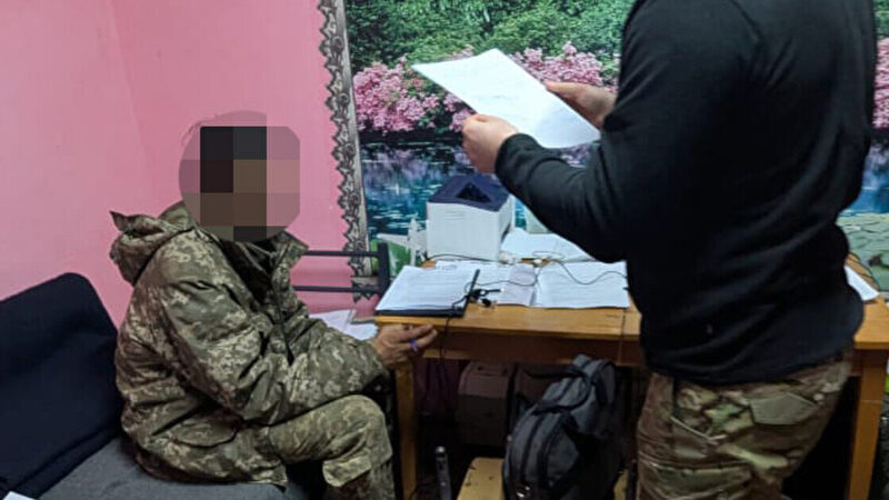 На Кіровоградщині військовий пропонував хабаря посадовцю ЗСУ за втечу з навчального центру