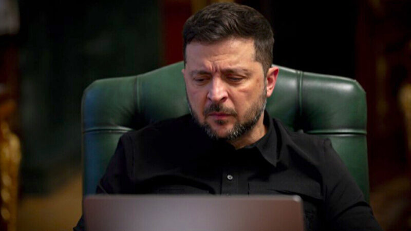 Зеленський поговорив з Вучичем на тлі заяв про боєприпаси для України