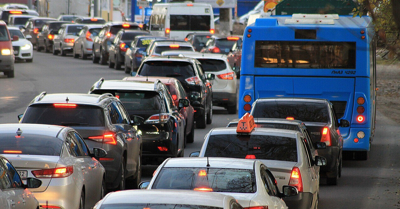 У Києві та Дніпрі змінюється швидкісний режим руху транспорту