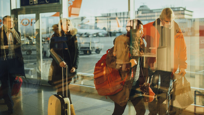 Аеропорт Берліна призупиняв роботу через невідомі дрони