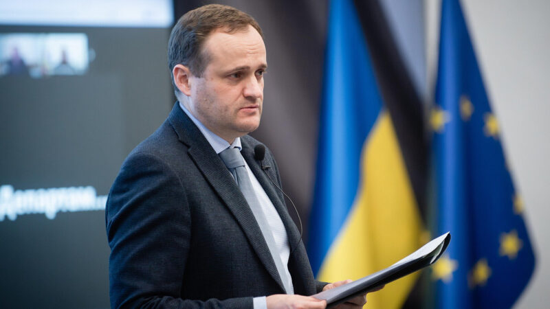 У Раді пропонують відправити у відставку віцепрем’єра з відновлення Кулебу