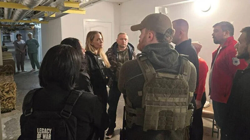 Водій з кортежу Джолі, якого затримало ТЦК, виявився тренером з Кропивницького – ЗМІ