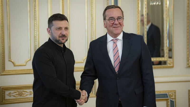 Пісторіус збирає у Берліні союзників по НАТО, серед тем – війна в Україні