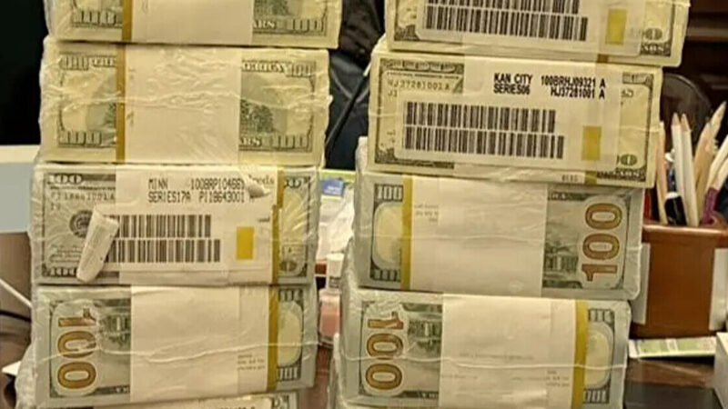 У НАБУ розповіли про походження готівки, вилученої під час обшуку бек-офісу Міндіча