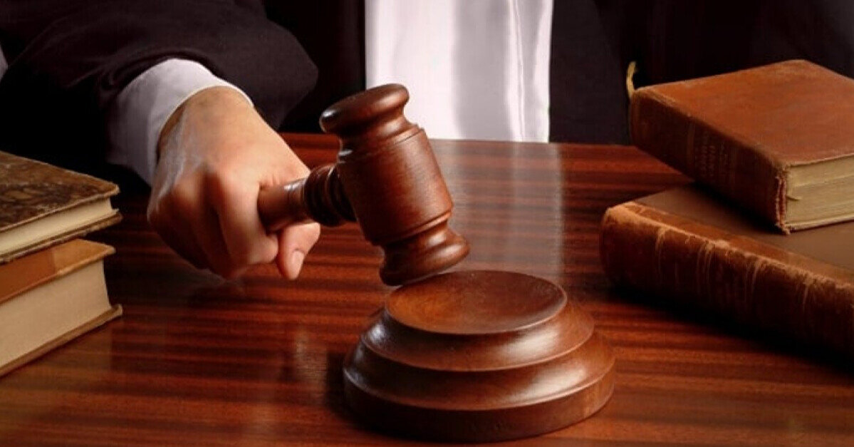 Кілька нових підозрюваних у причетності до пограбування Лувру постали перед судом