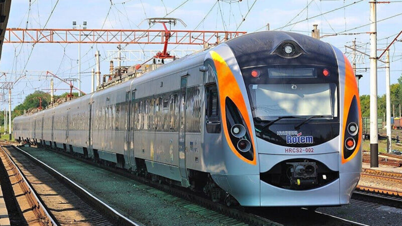 “Укрзалізниця” запустить 11 нових рейсів у 2026 році