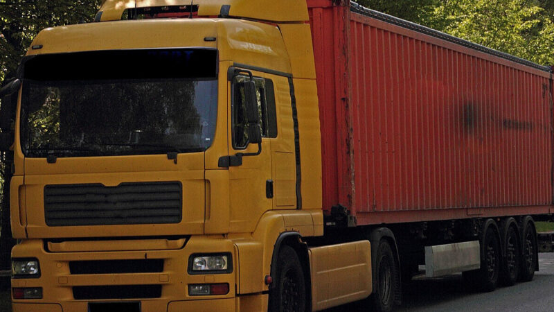 Тисячі транспортних компаній в РФ можуть збанкрутувати – росЗМІ