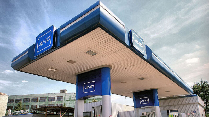 Антимонопольний комітет дозволив UPG орендувати ще 34 заправки групи “Приват”