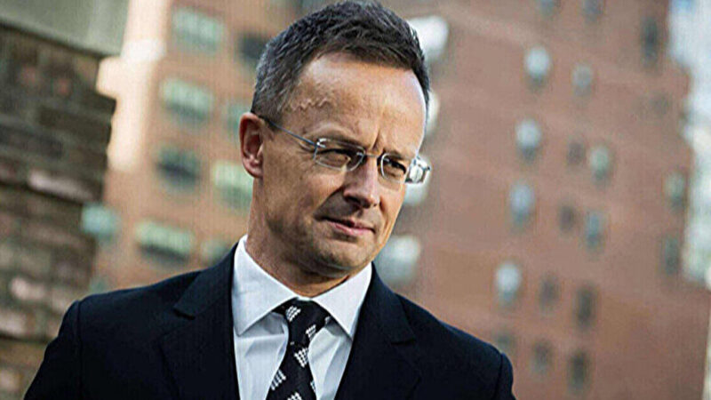 Сійярто відповів критикам поїздки угорської делегації до Москви