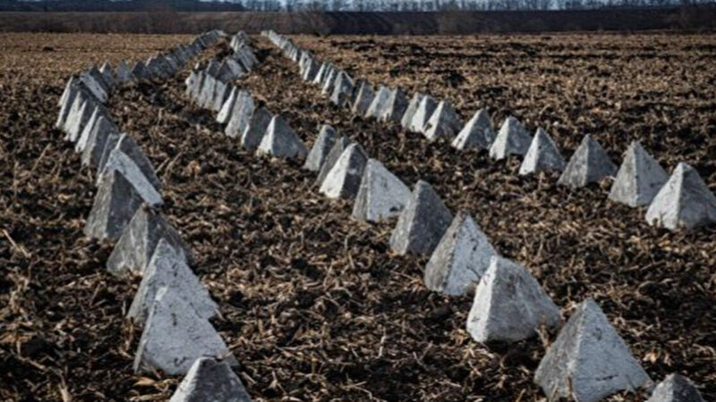 Розкрадання на будівництві укріплень на Полтавщині: що знайшло НАБУ у керівництва Фінмоніторингу