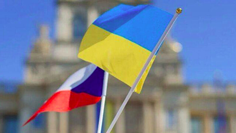 Посол прокоментував зняття українського прапора з парламенту Чехії