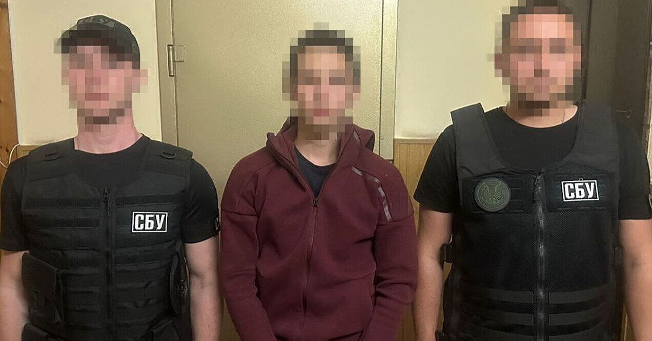 CБУ затримала агента РФ, який встановив мінікамеру для шпигування за ешелонами ЗСУ