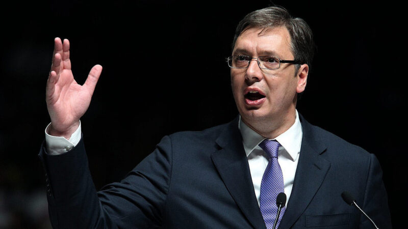 Президента Сербії Вучича звинувачують у “сафарі” на людей під час облоги Сараєва у 90-х роках