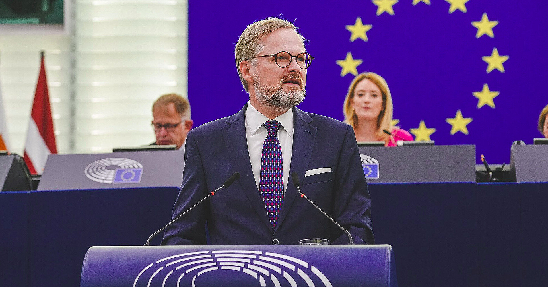 Прем’єр Чехії, який йде у відставку, розкритикував обраного спікера парламенту