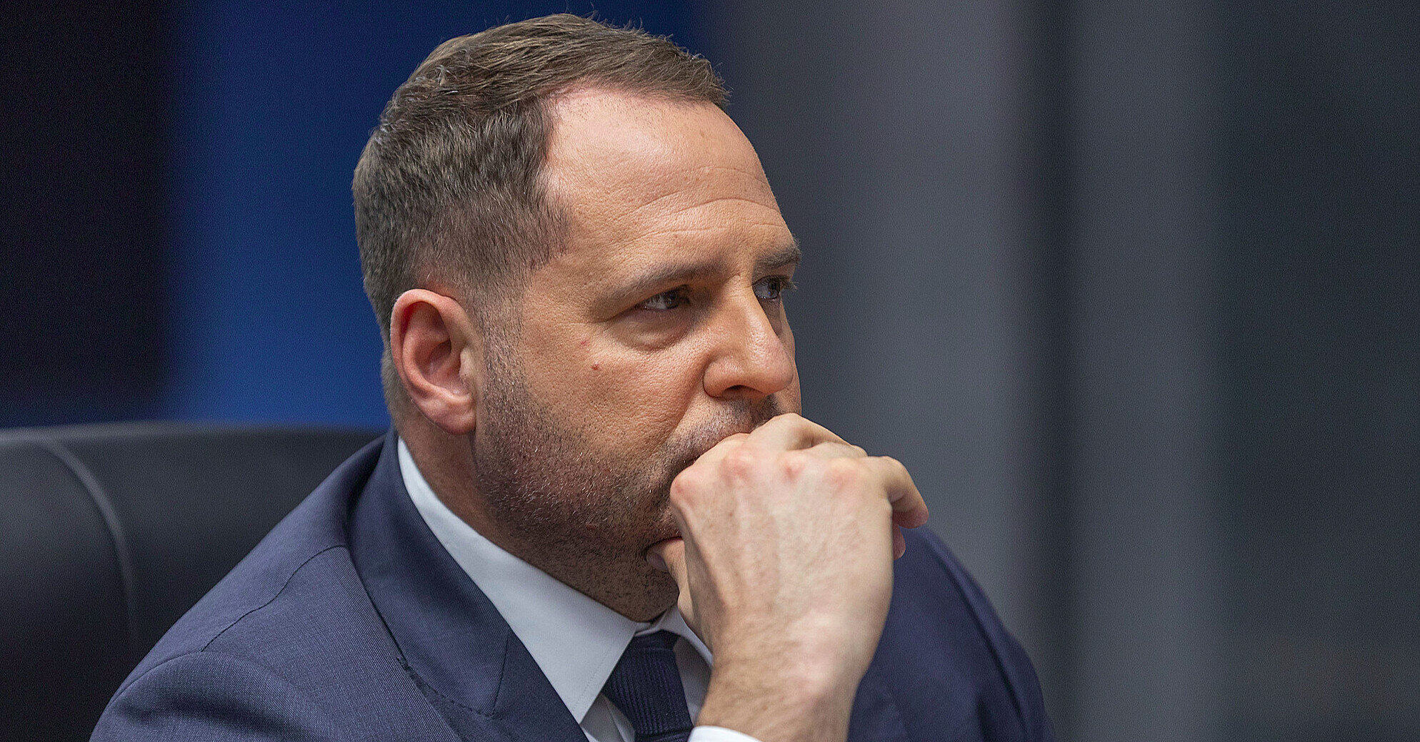 ЗМІ: Єрмак після звільнення та обшуків заявив, що йде на фронт