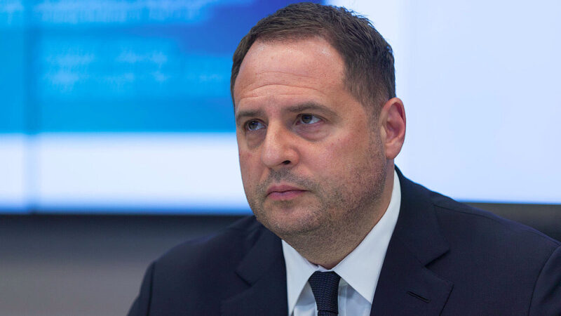 Axios: Єрмак мав летіти до США для переговорів з Віткоффом та Кушнером